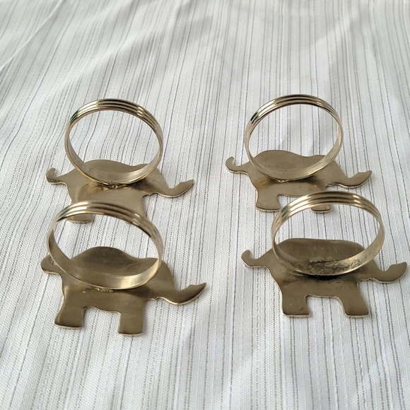 Elephant napkin rings .Set of four - Picture 6 of 10